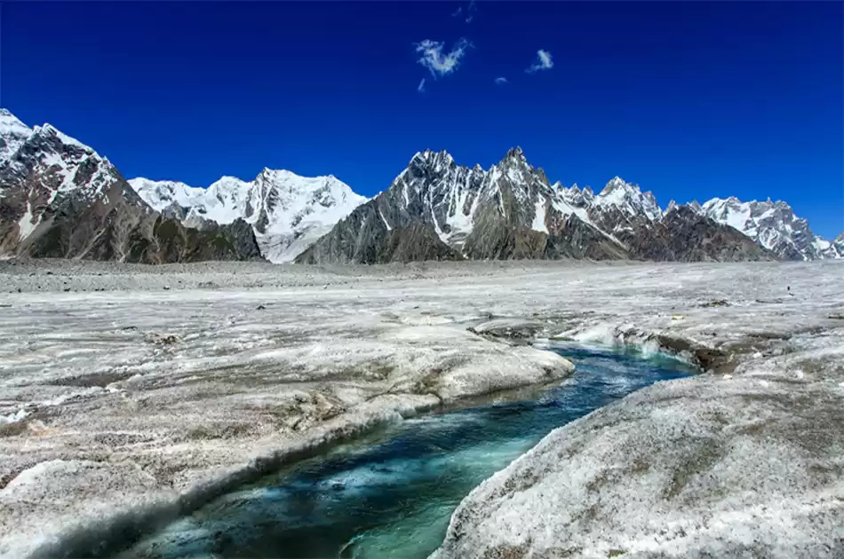 15 Days Trek Chilinji Pass Chapursan Valley Pakistan