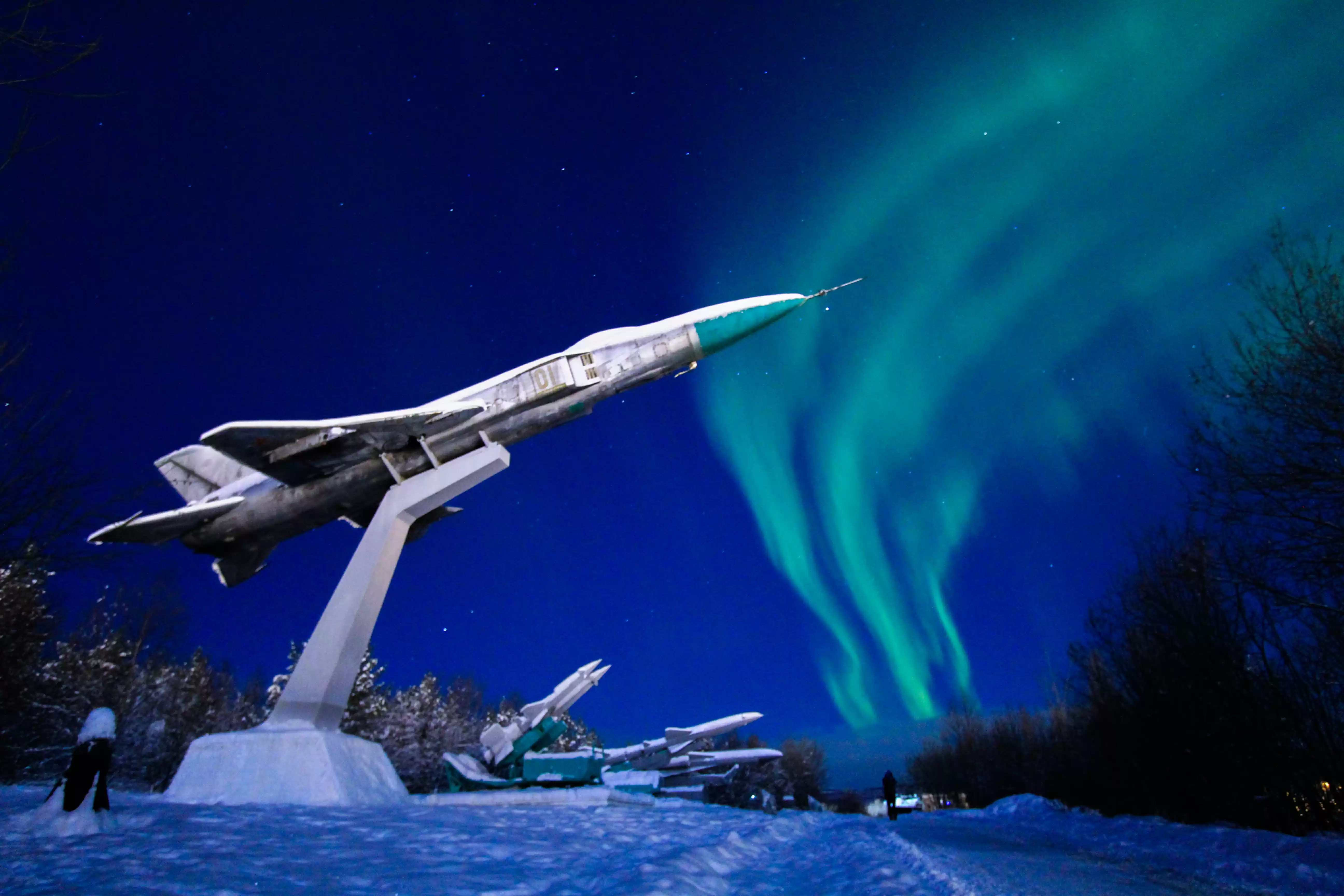 Aurora Borealis Hunting Tour From Murmansk Russia