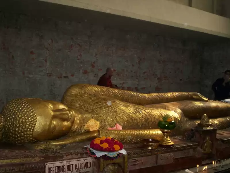 Buddhist Sacred Places Tour -  India - 10 Days