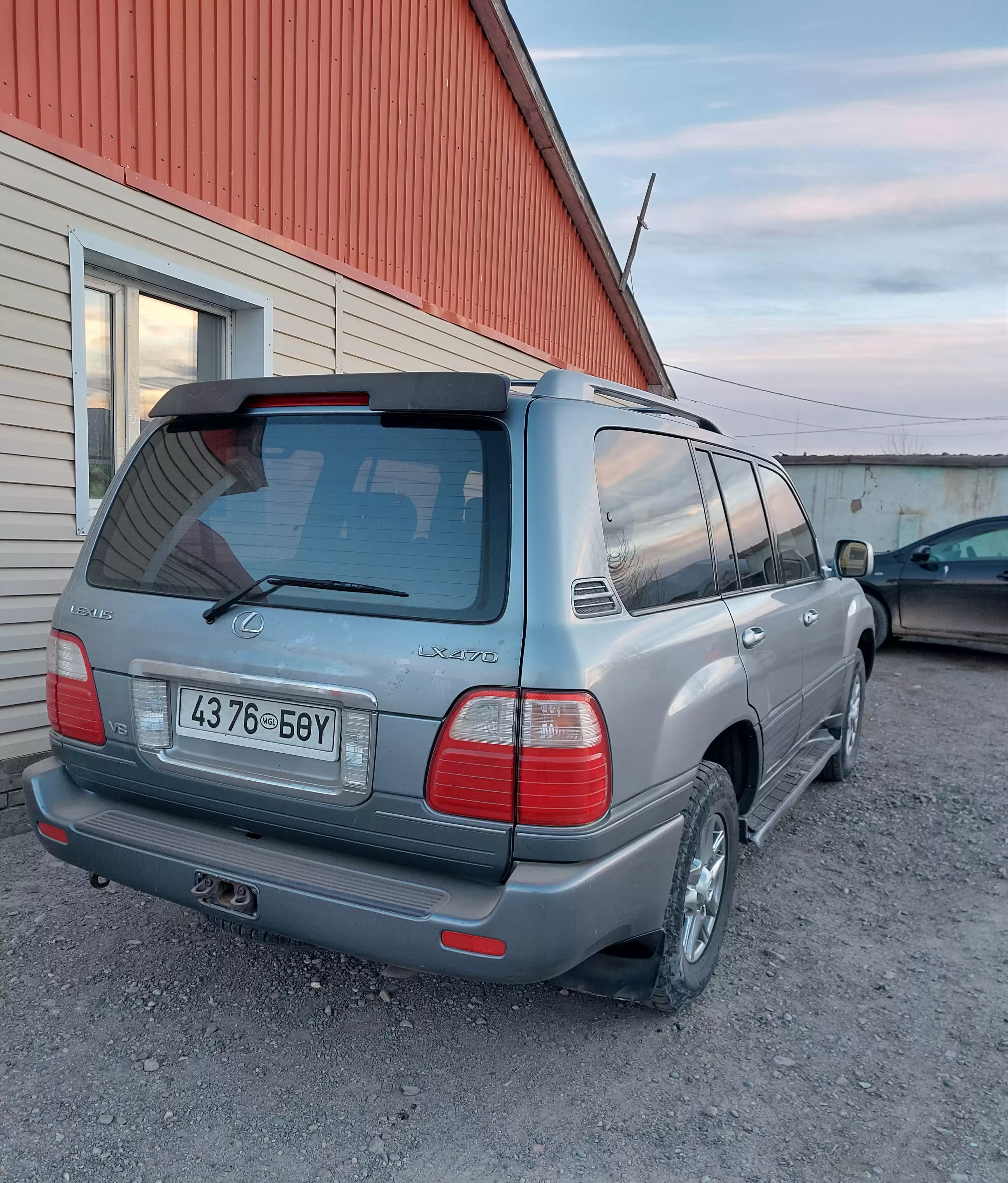Car Rental Lexus 470 In Ulgii - Western Mongolia