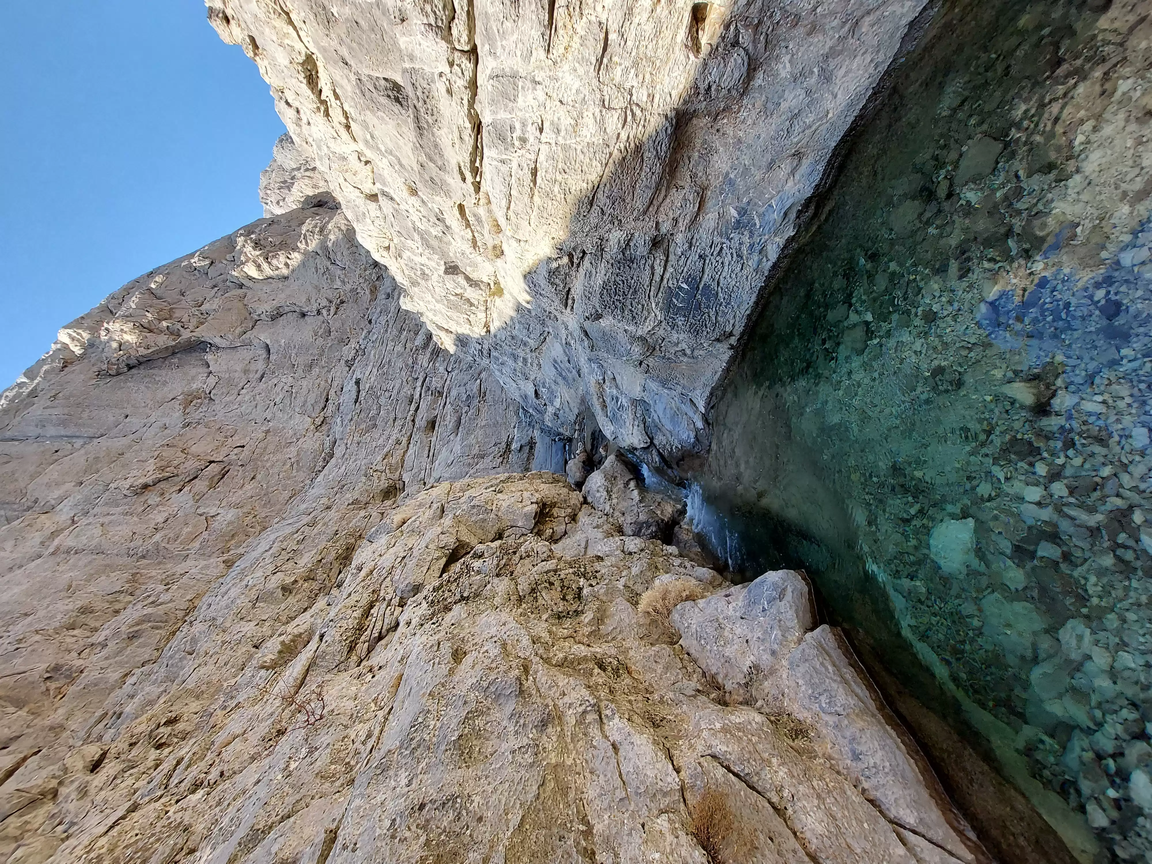 1-Day Hiking In The Depth Of Black Mountain With Guide