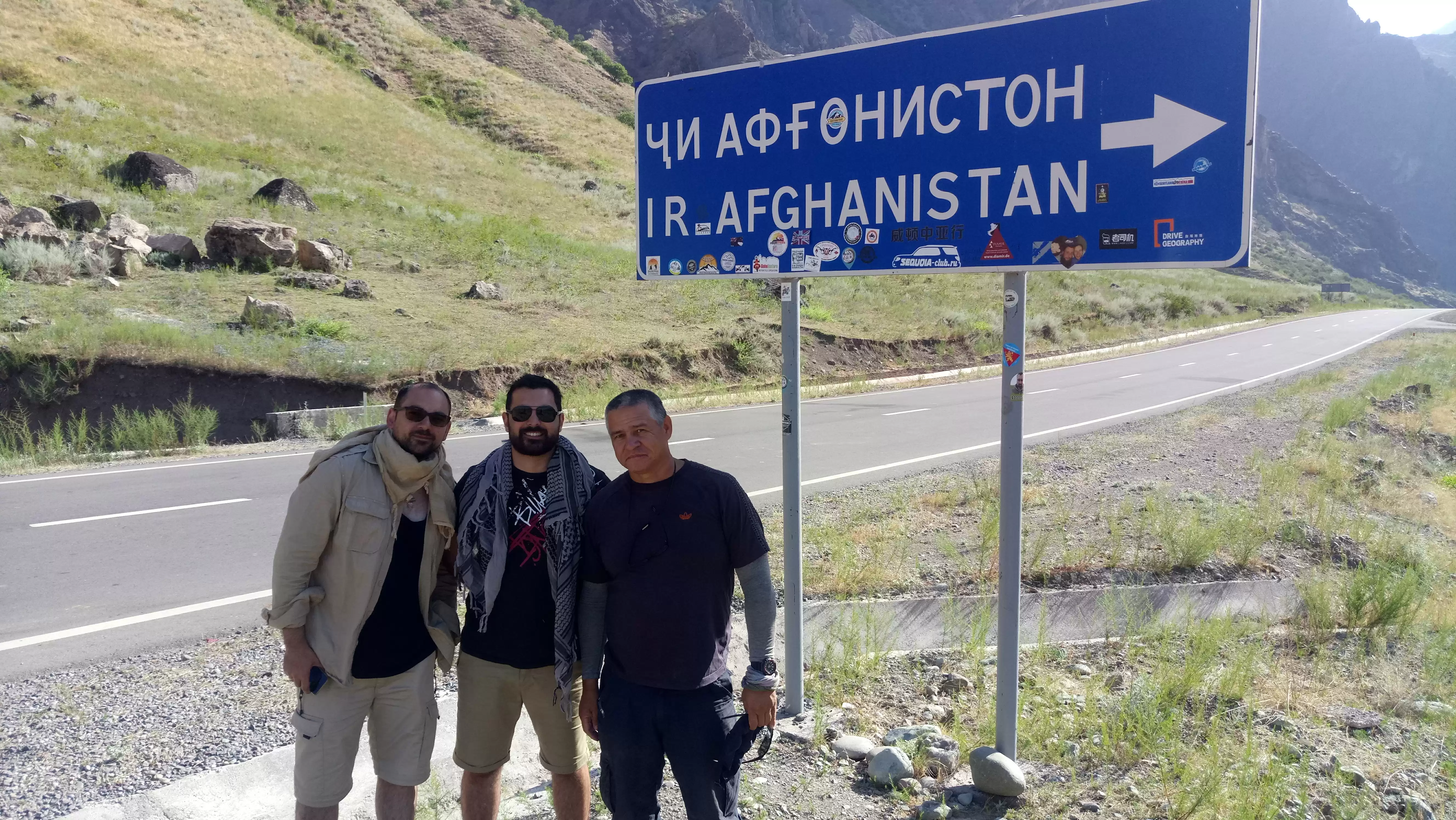 Driver - A Guide With Extensive Travel Experience