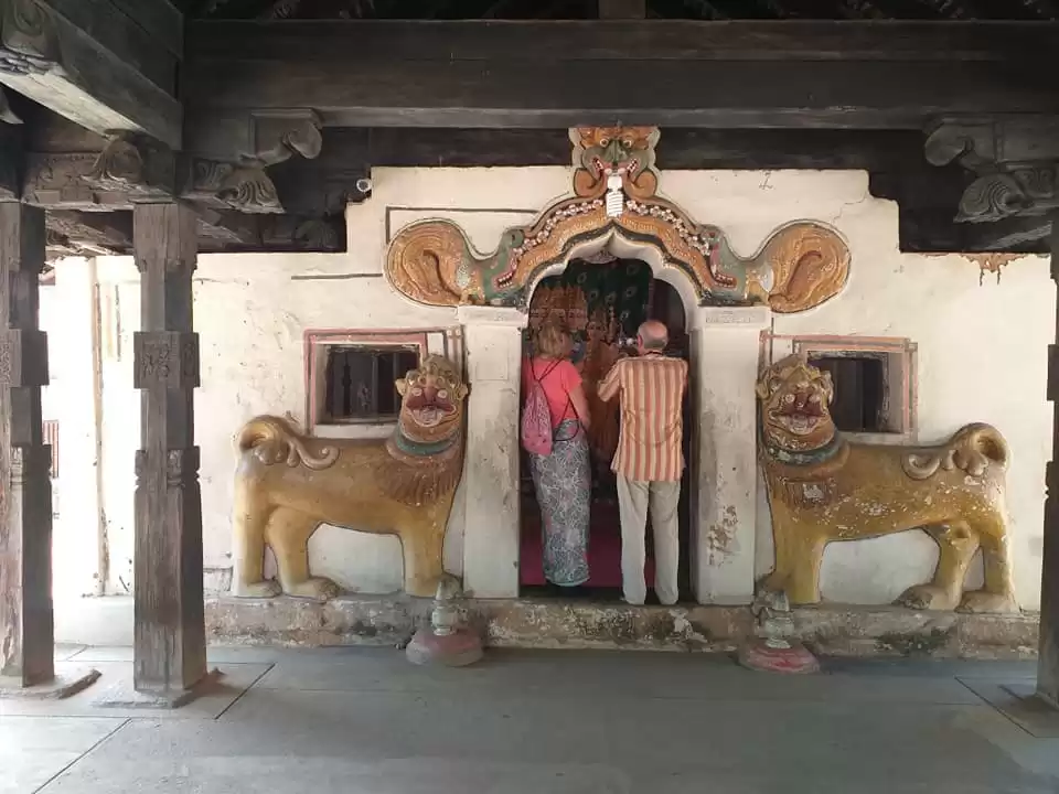 Excursion Into Three Temples Of Kandy