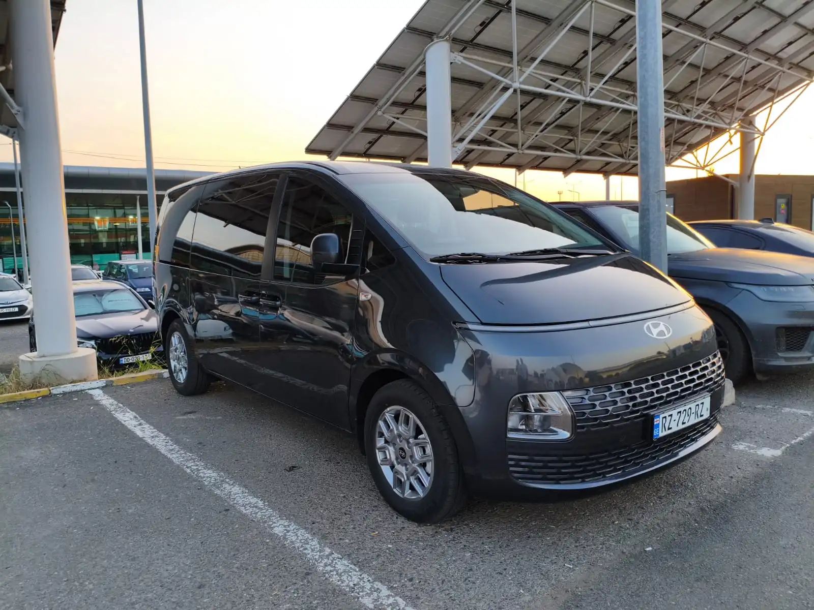Hyundai Staria 2024