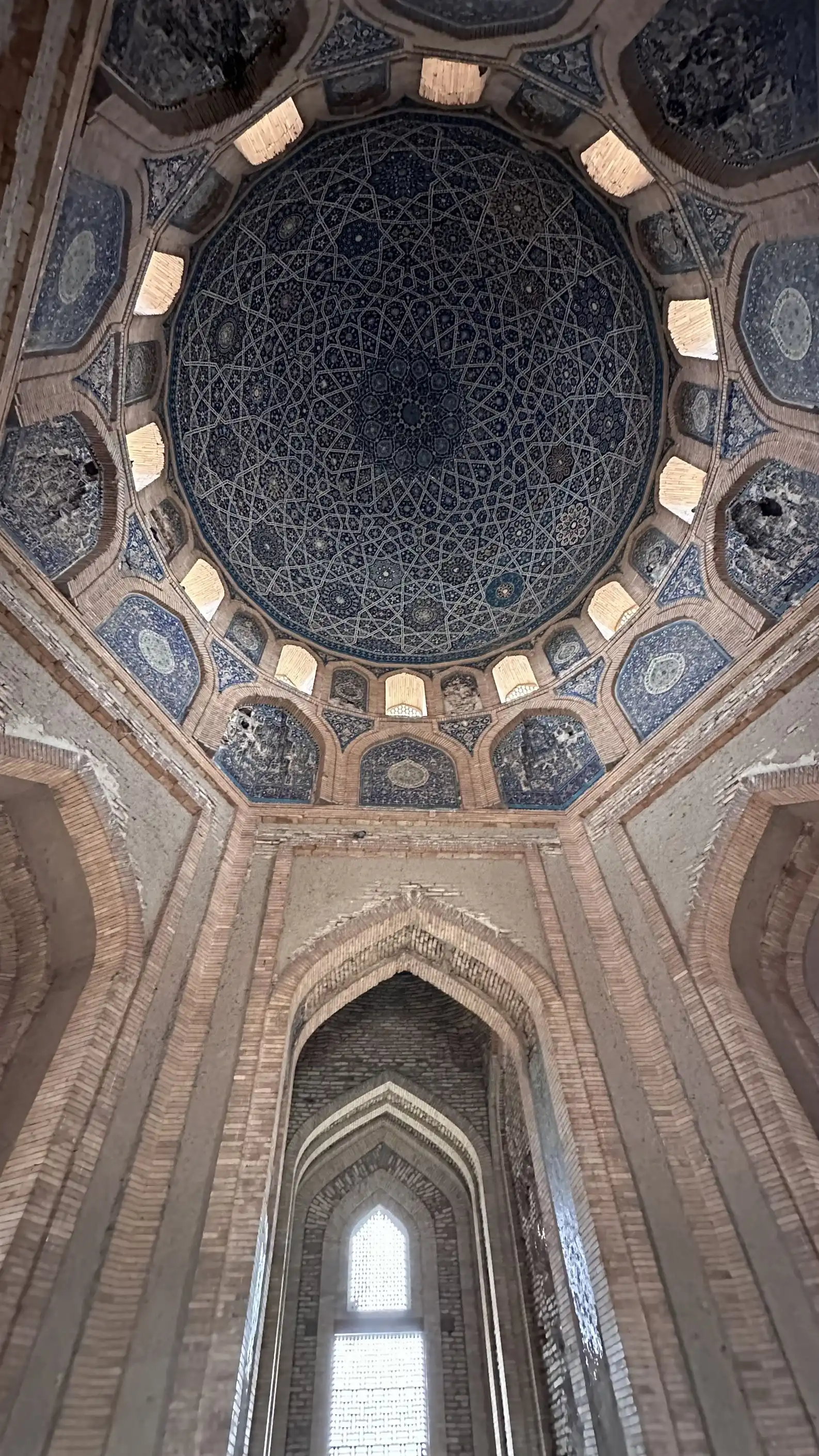 Interesting Tour Of Turkmenistan For 5 Days