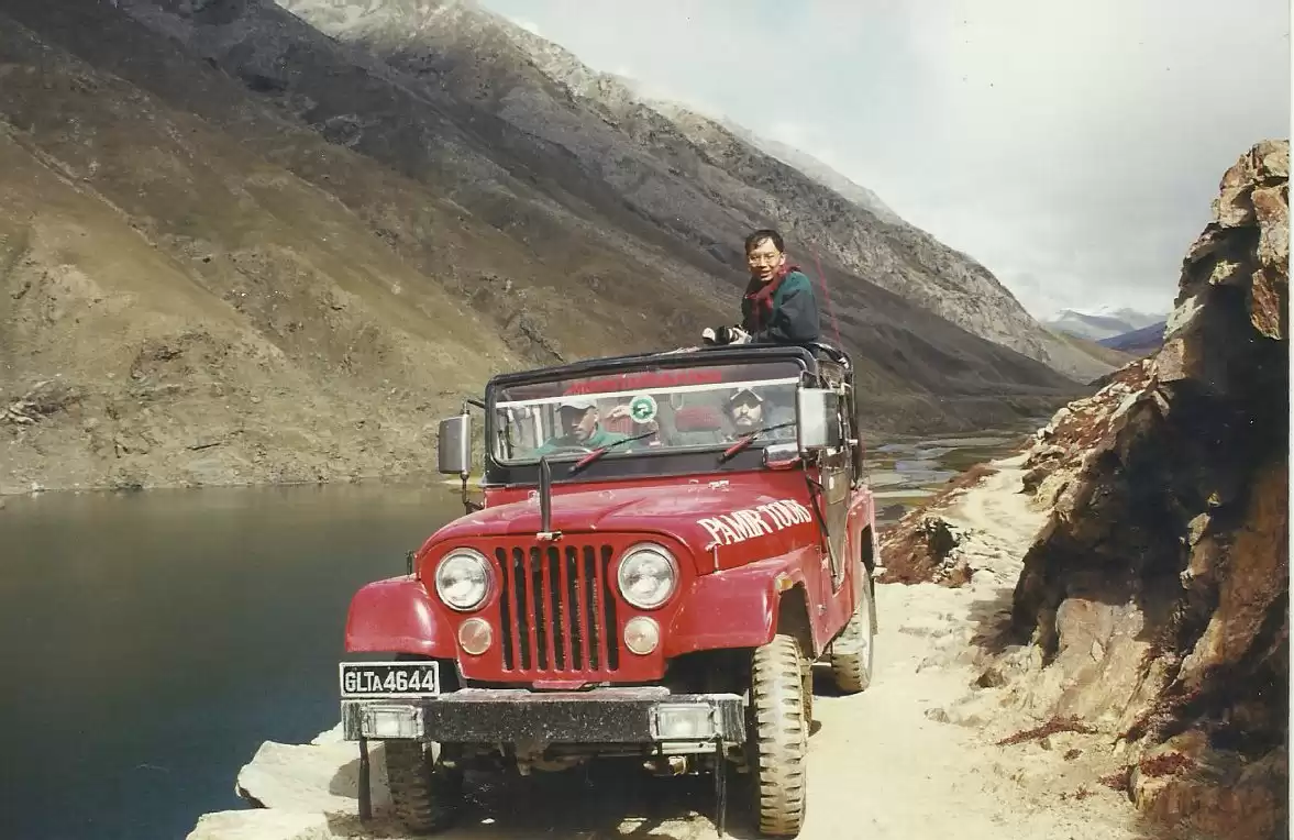Private 4x4 Jeep Rental