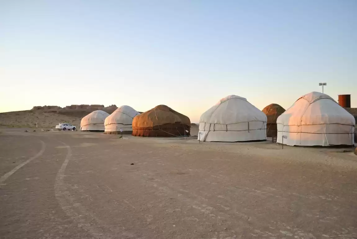 Transfer From Hotel In Nukus To Daut Ata Border By Van